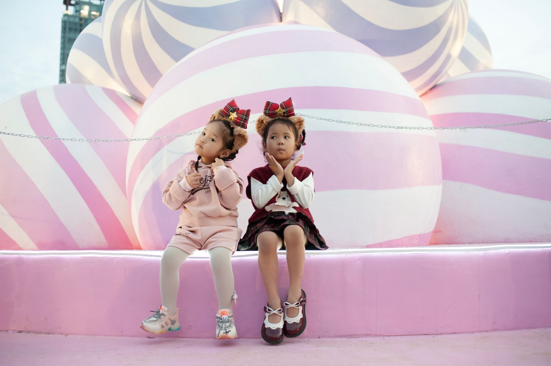 Storefront display of Sanrio character merchandise inside a Chinese shopping mall